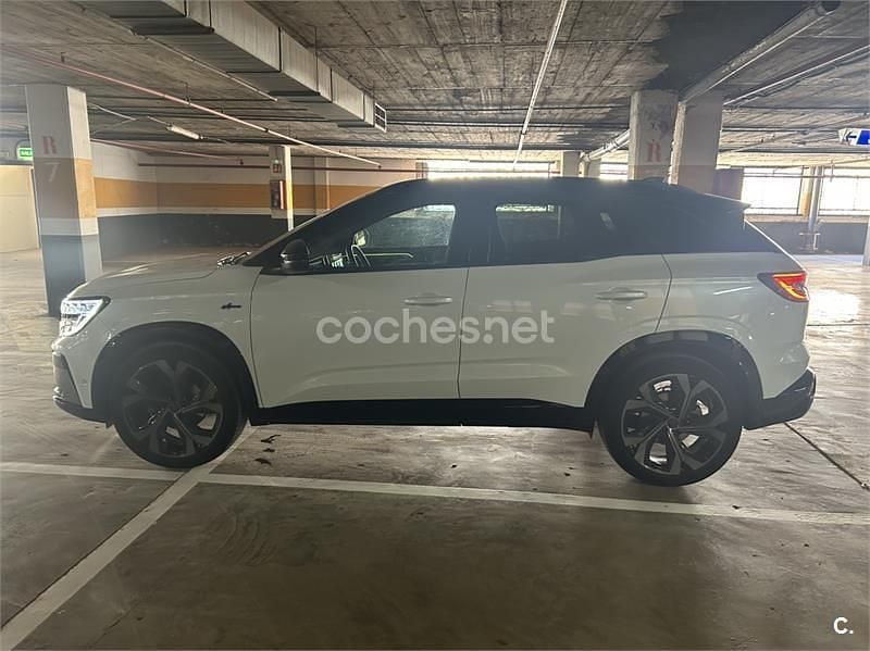 Usado Renault Austral Techno 158 CV (116 kW) 2022 Blanco SUV