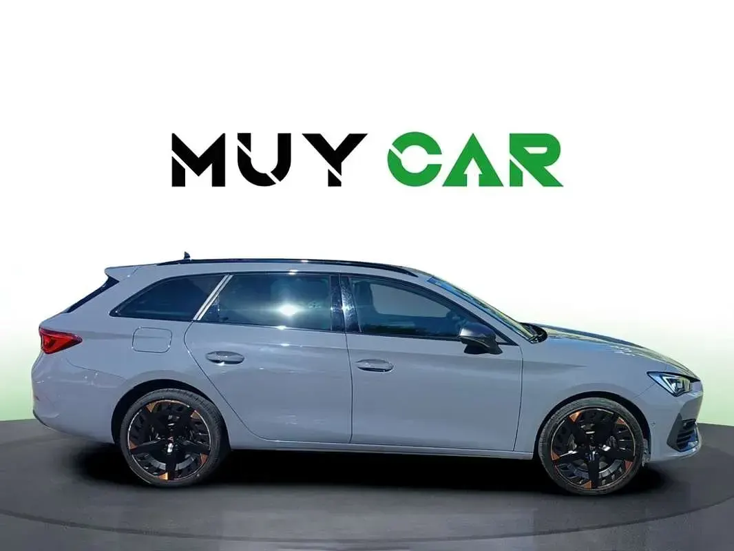 Usado Cupra Leon VZ 245 CV (180 kW) 2021 Gris Familiar