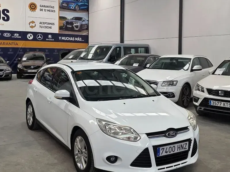 Usado Ford Focus Titanium 115 CV (84 kW) 2013 Blanco Berlina