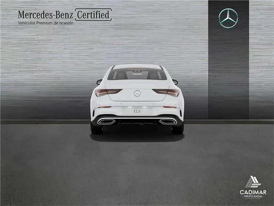 Usado Mercedes CLA200 150 CV (110 kW) 2025 Berlina