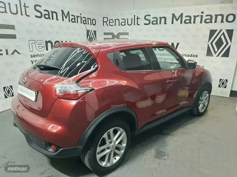 Usado Nissan Juke Tekna 117 CV (86 kW) 2015 Granate SUV