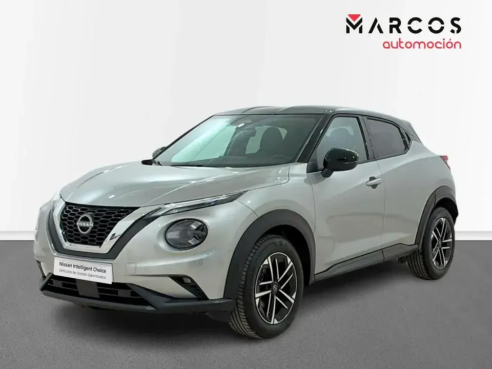 Usado Nissan Juke N-Connecta 114 CV (83 kW) 2025 Diamond silver black SUV
