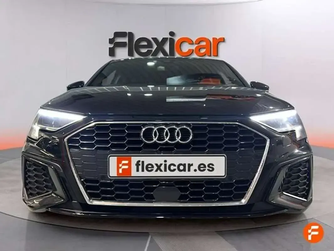 Usado Audi A3 150 CV (110 kW) 2022 Negro Berlina