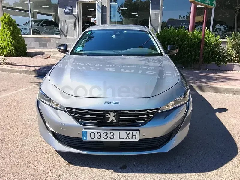 Usado Peugeot 508 Active 130 CV (95 kW) 2022 Gris / plata Berlina
