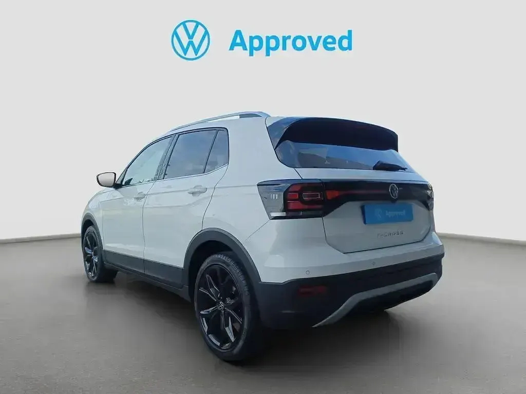Usado VW T-Cross Sportline 110 CV (80 kW) 2022 Blanco SUV