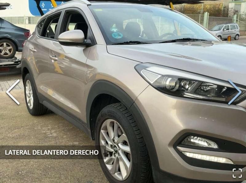 Usado Hyundai Tucson 131 CV (96 kW) 2016 Beige SUV