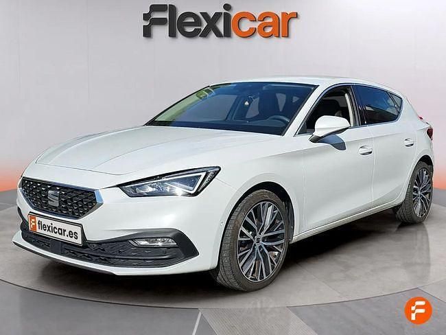 Usado Seat Leon XCELLENCE 150 CV (110 kW) 2020 Blanco Berlina