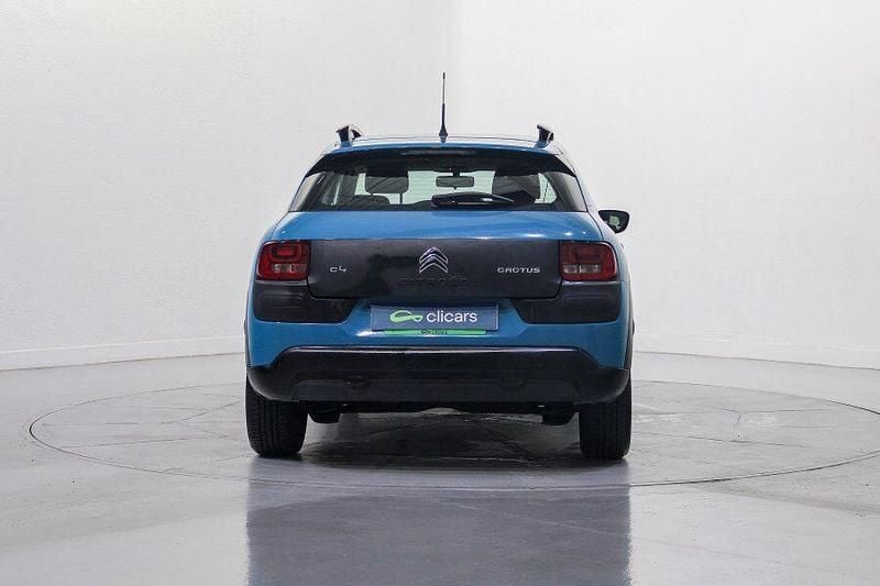 Usado Citroën C4 Cactus Feel 82 CV (60 kW) 2018 Azul Utilitario