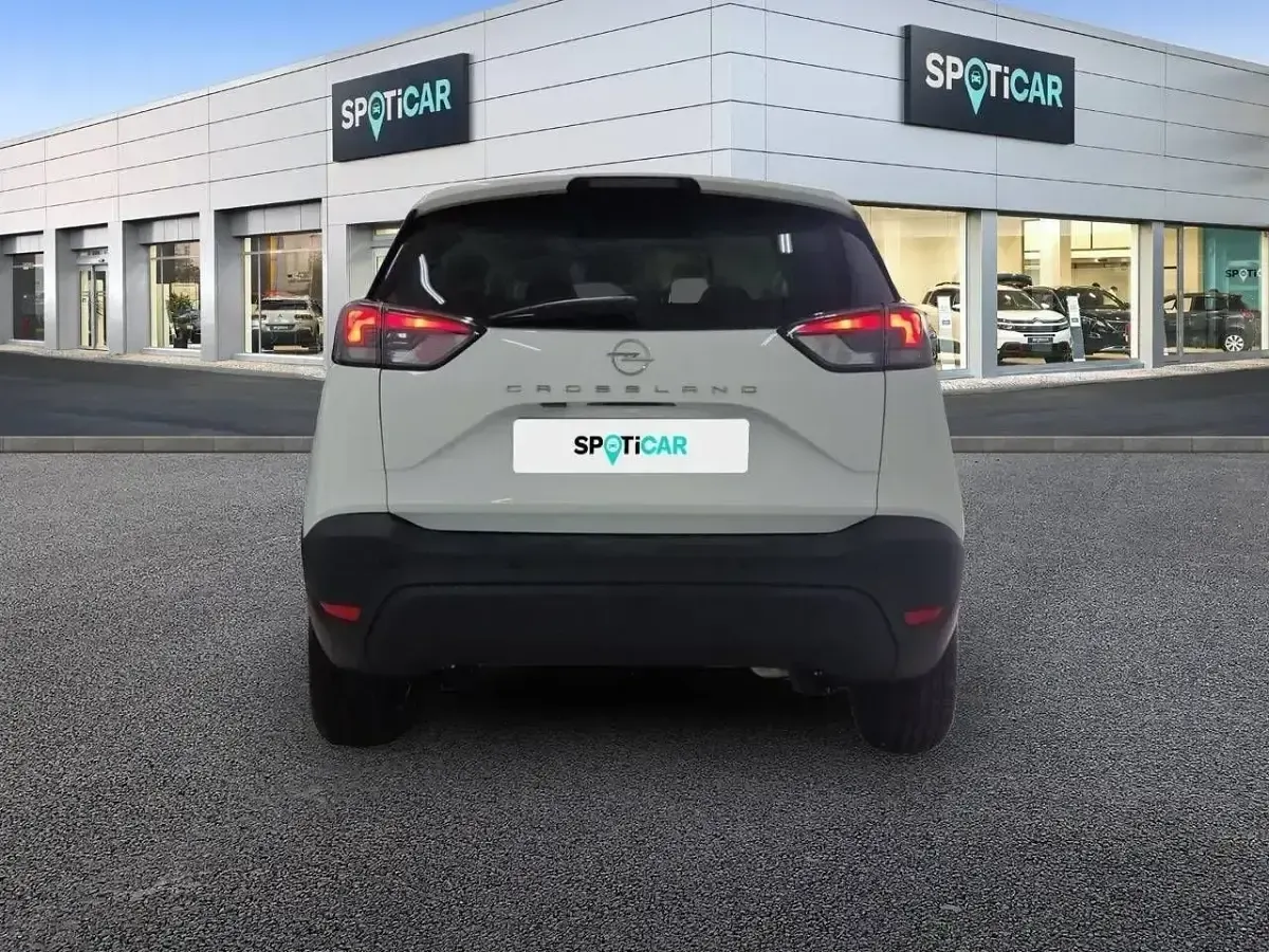 Usado Opel Crossland Edition 110 CV (80 kW) 2023 Blanco SUV