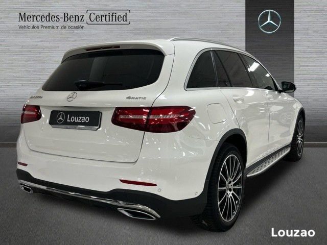Usado Mercedes GLC250 AMG line 204 CV (150 kW) 2018 Blanco polar