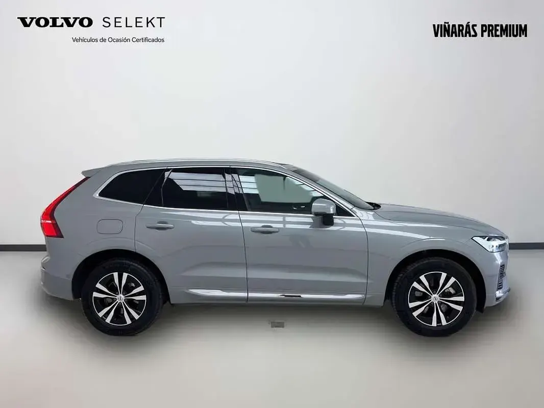 Usado Volvo XC60 Core 349 CV (256 kW) 2025 Gris SUV