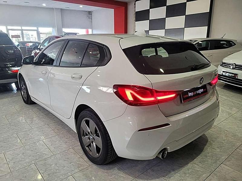 Usado BMW 116 116 CV (85 kW) 2021 Blanco Utilitario