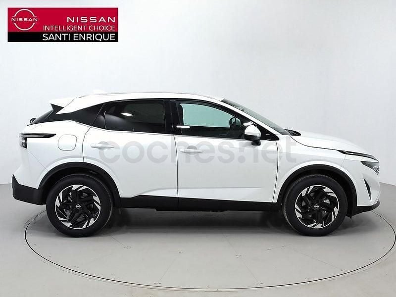 Usado Nissan Qashqai N-Connecta 141 CV (103 kW) 2024 Kori white metalizado SUV