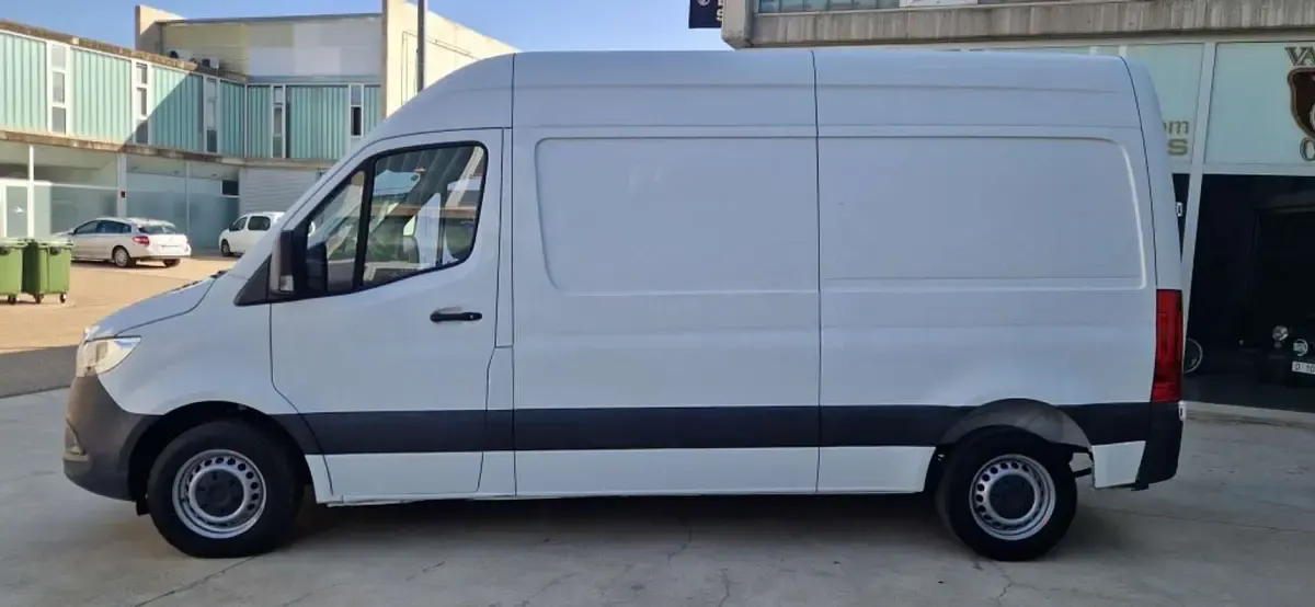 Usado Mercedes Sprinter 114 CV (83 kW) 2021 Blanco Van