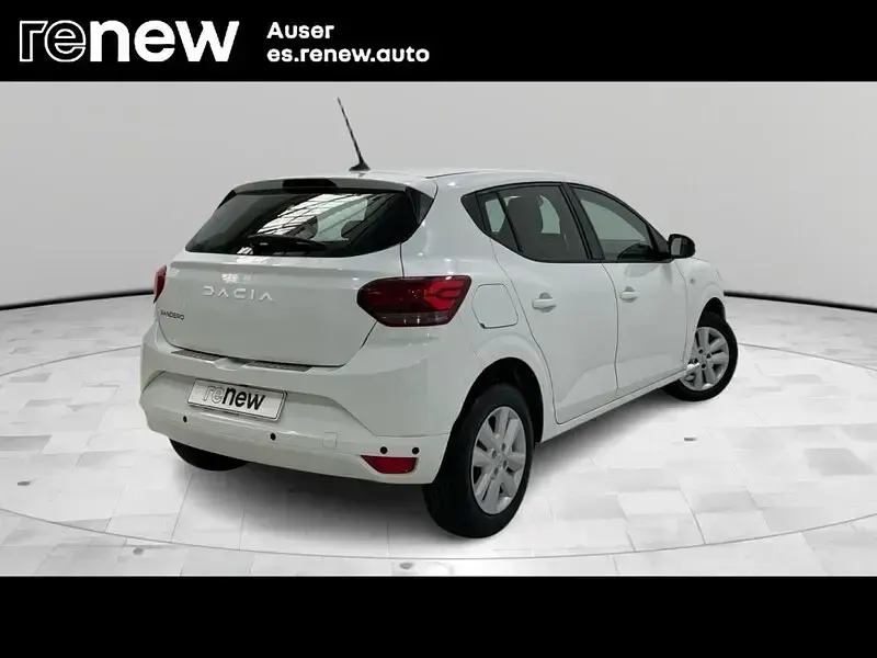 Usado Dacia Sandero Expression 100 CV (73 kW) 2023 Blanco Berlina
