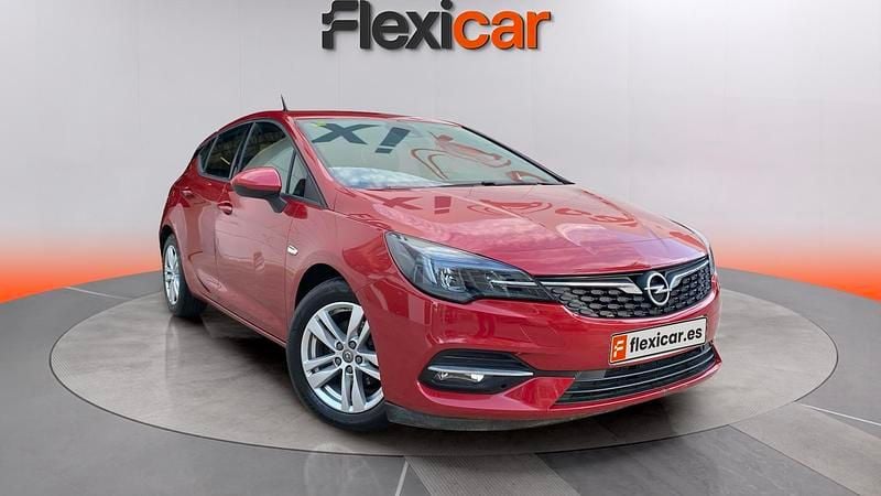 Usado Opel Astra GS Line 131 CV (96 kW) 2020 Granate Berlina