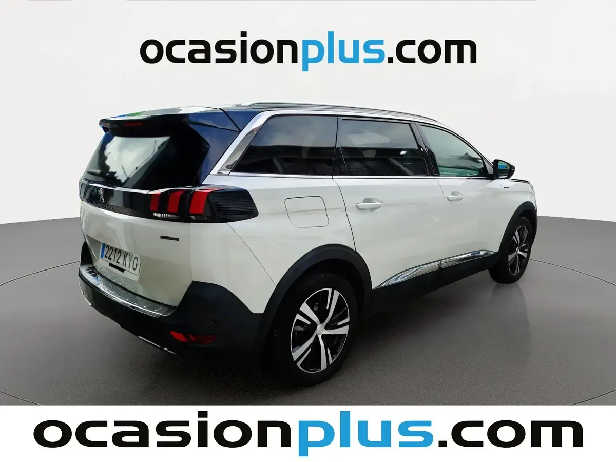 Usado Peugeot 5008 GT-line 131 CV (96 kW) 2019 Blanco SUV