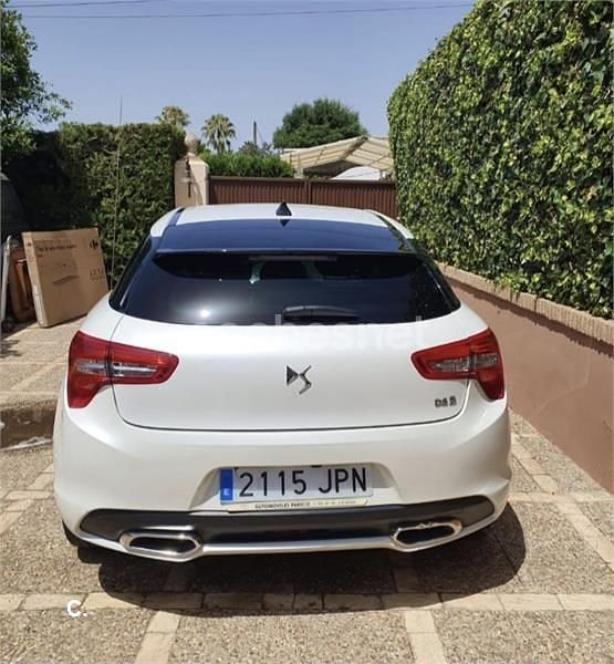 Blanco Usado 2016 DS Automobiles DS5 Utilitario | 6400 € (Super precio) - Imagen 1/4