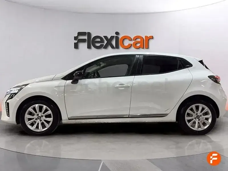 Usado Renault Clio V Evolution 90 CV (66 kW) 2025 Blanco Berlina