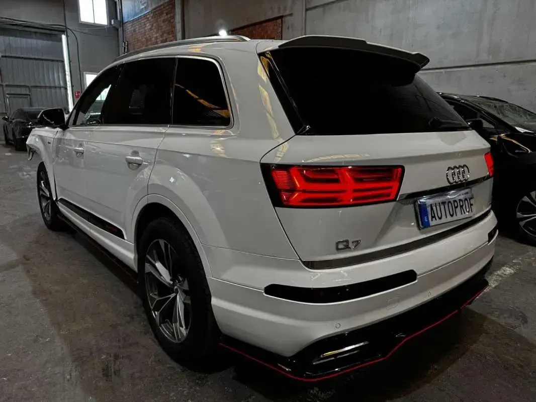 Usado Audi Q7 Sport 272 CV (200 kW) 2017 Blanco SUV