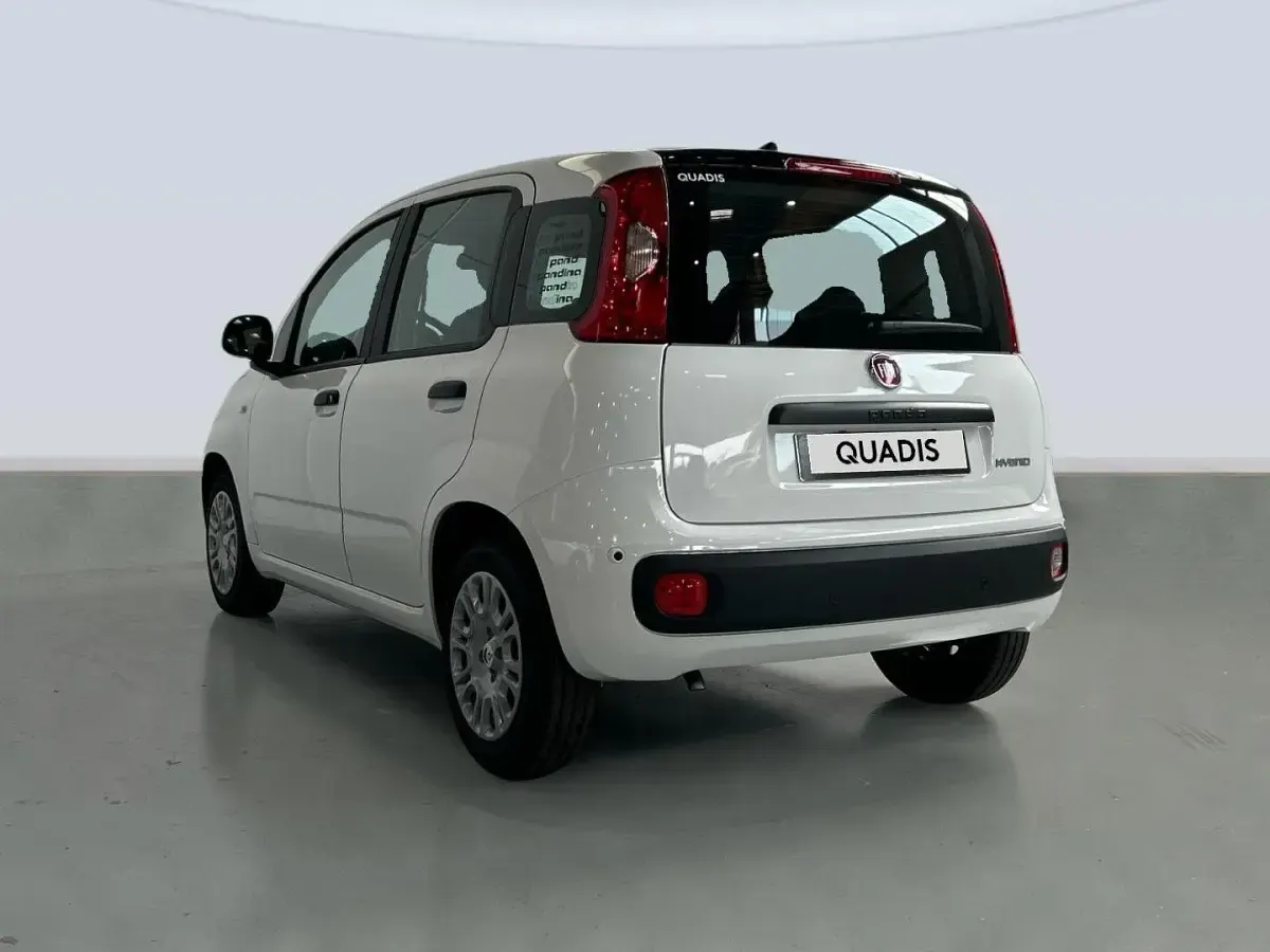 Nuevo Fiat Panda Icon 65 CV (47 kW) 2026 Blanco Utilitario