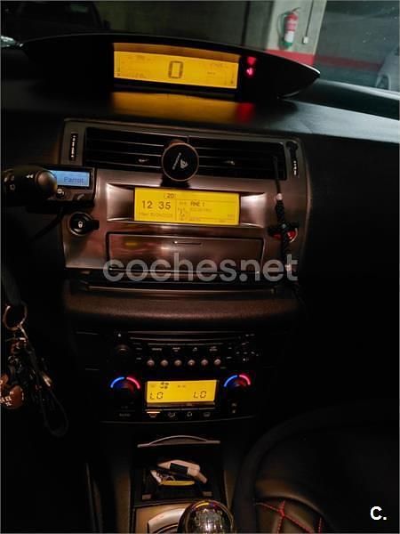 Usado Citroën C4 VTR Sport 138 CV (101 kW) 2006 Negro Berlina