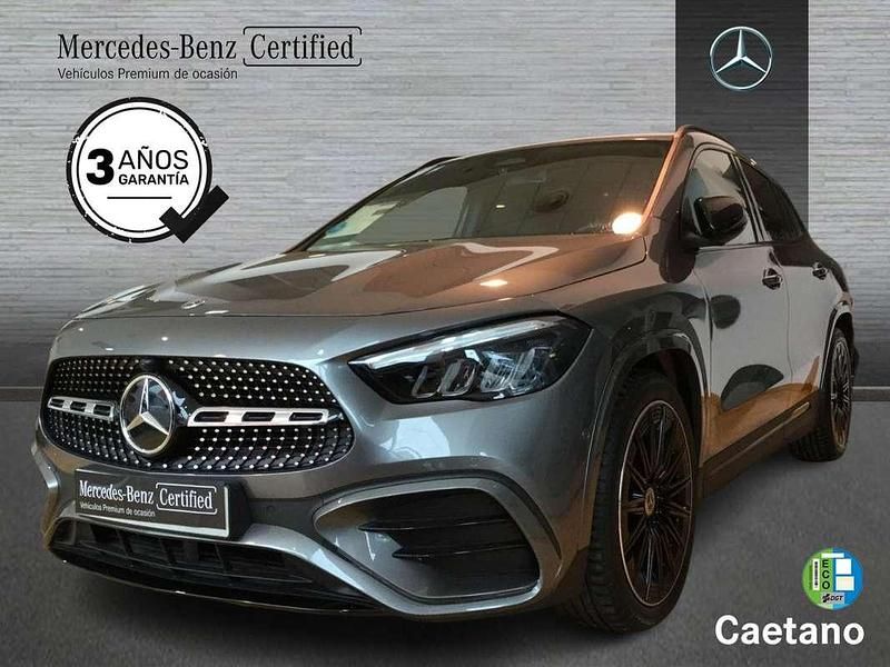 Usado Mercedes GLA200 163 CV (119 kW) 2025 Gris SUV
