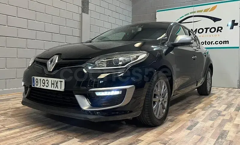 Usado Renault Mégane III GT 115 CV (84 kW) 2014 Negro Berlina