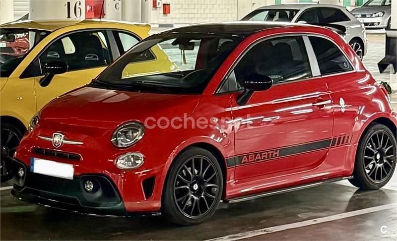 Rojo Usado 2020 Abarth 595 Berlina | 21.500 € (Un poco caro) - Imagen 1/4