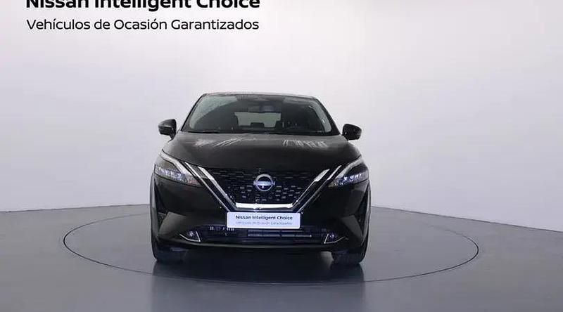 Używany Nissan Qashqai Acenta 140 KM (102 kW) 2024 Czarny SUV