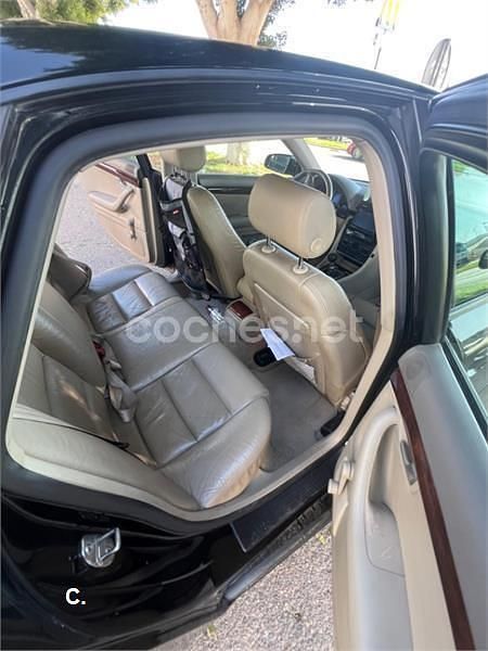 Usado Audi A4 130 HP (95 kW) 2004 Preto Sedan