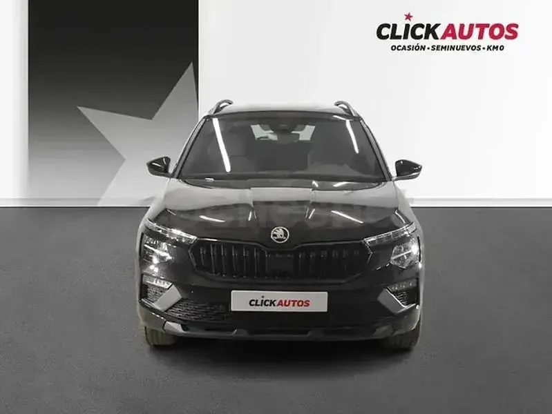 Usado Skoda Kamiq Sport 150 CV (110 kW) 2025 Negro SUV