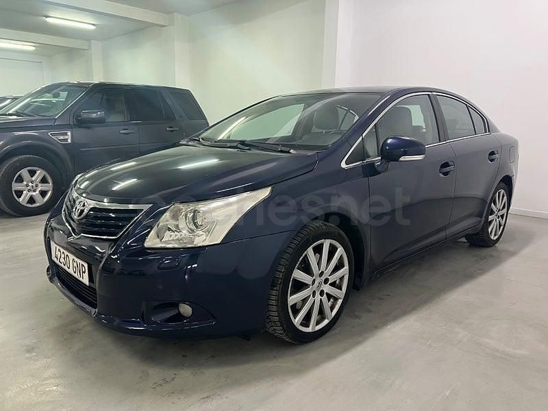 Usado Toyota Avensis Executive 150 CV (110 kW) 2009 Azul Berlina