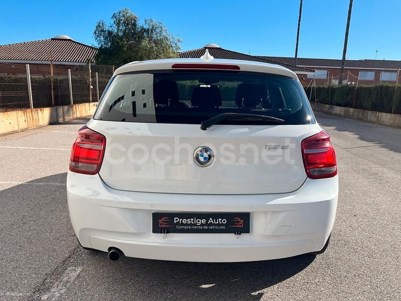 Usado BMW 118 150 CV (110 kW) 2015 Blanco Utilitario