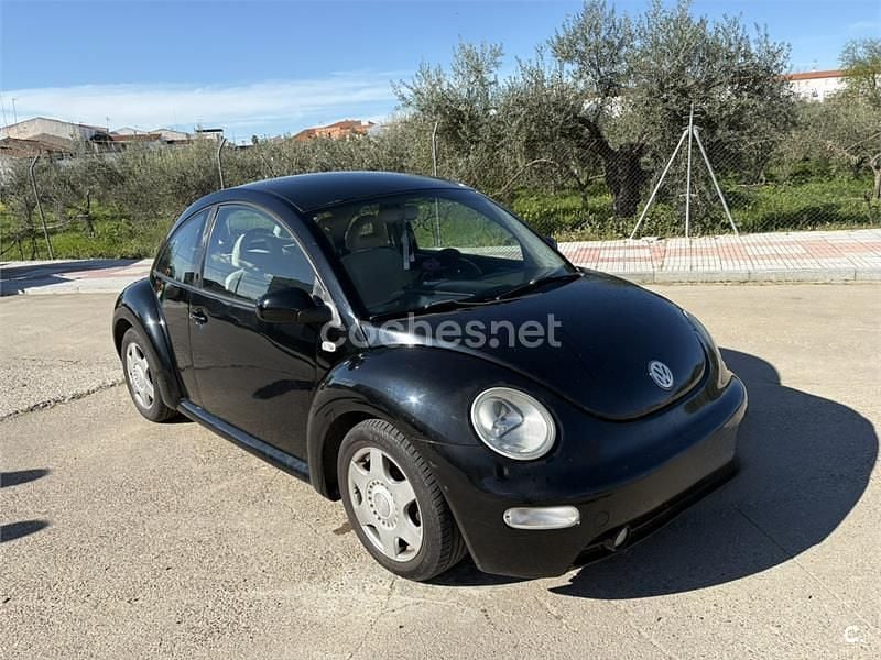 Occasion VW New Beetle 90 ch (66 kW) 2002 Noir Citadine
