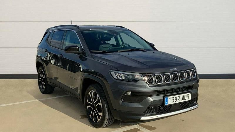 Gris Usado 2022 Jeep Compass Limited SUV | 23.500 € (Precio justo) - Imagen 1/4
