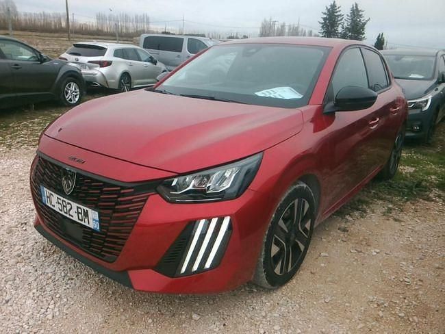 Usado Peugeot 208 Allure 101 CV (74 kW) 2025 Rojo Utilitario