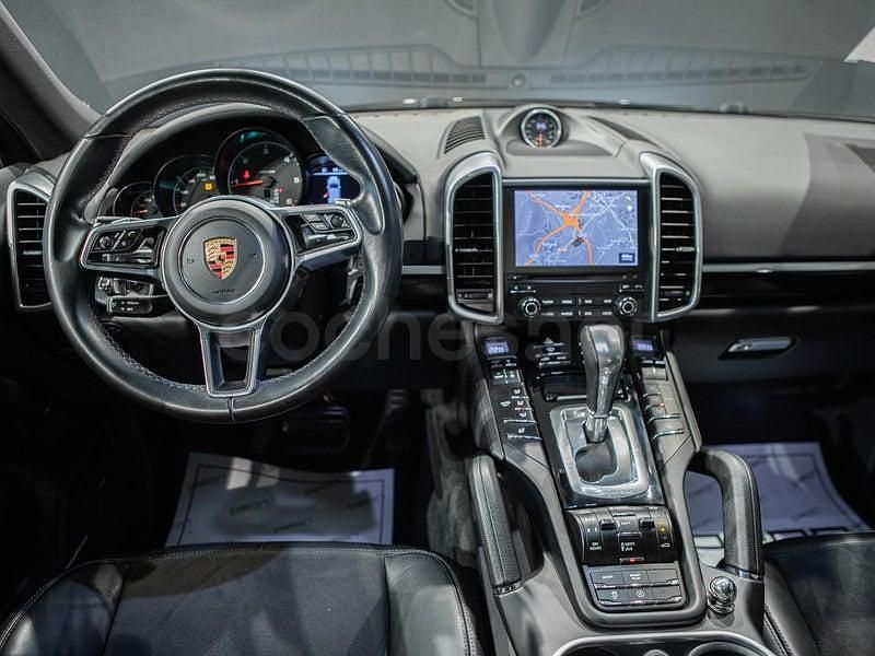 Usado Porsche Cayenne Platinum Edition 262 CV (192 kW) 2017 Negro SUV
