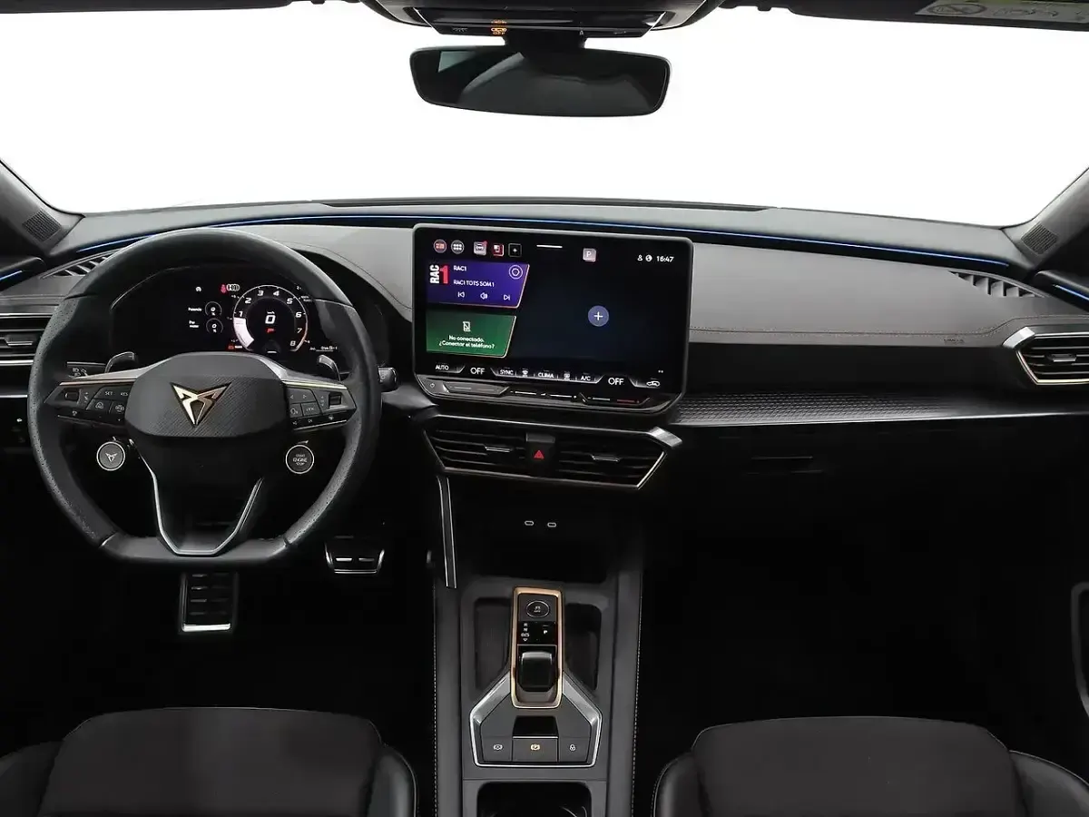 Usado Cupra Leon 150 CV (110 kW) 2025 Gris Berlina