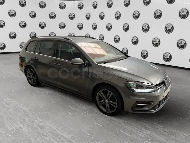 Usado VW Golf VII Sportline 150 CV (110 kW) 2017 Gris / plata Familiar