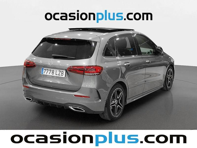 Usado Mercedes B200 AMG 150 CV (110 kW) 2022 Gris Monovolumen