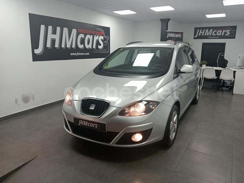 Gris Usado 2012 Seat Altea XL Reference Monovolumen | 7990 € (Precio justo) - Imagen 1/4