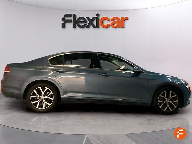 Usado VW Passat Edition 150 CV (110 kW) 2017 Azul Berlina