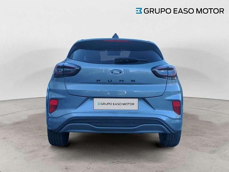 Usado Ford Puma ST-Line 125 CV (91 kW) 2024 Plateado SUV
