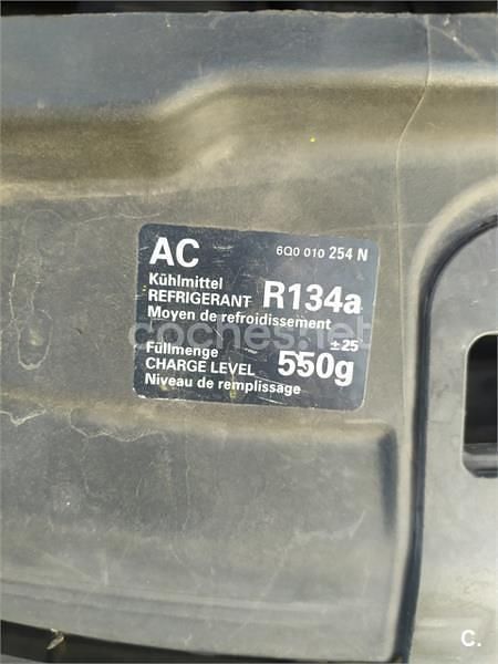 Azul Usado 2003 VW Polo Trendline Berlina | 950 € (Super precio) - Imagen 1/4