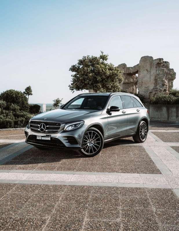 Gris Usado 2017 Mercedes GLC250 SUV | 23.990 € (Precio justo) - Imagen 1/4