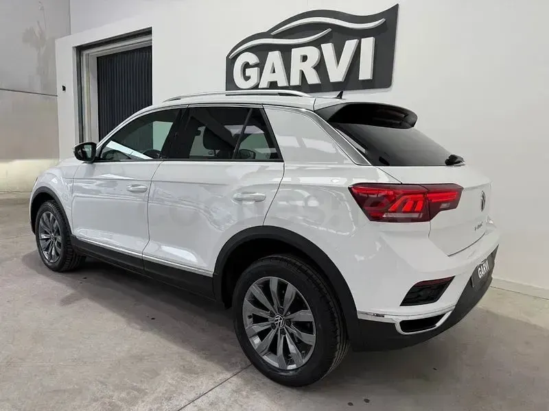 Usado VW T-Roc Sportline 150 CV (110 kW) 2021 Blanco SUV