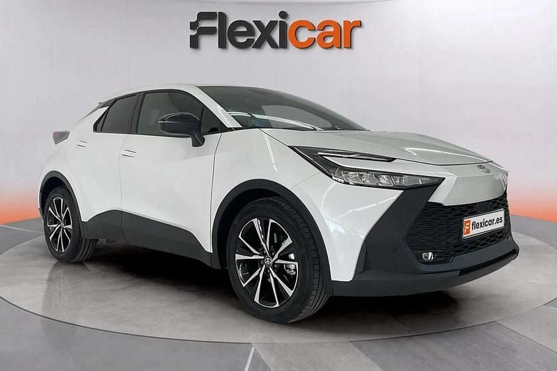Blanco Usado 2024 Toyota C-HR Advance SUV | 27.890 € (Precio justo) - Imagen 1/4