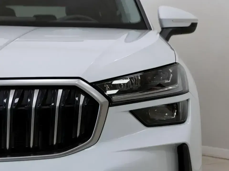 Begagnad Skoda Kodiaq 204 HK (150 kW) 2024 Vit SUV