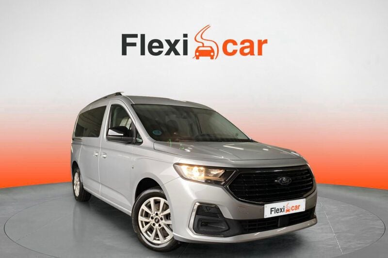 Gris Usado 2023 Ford Grand Tourneo Connect Titanium Monovolumen | 21.190 € (Buen precio) - Imagen 1/4
